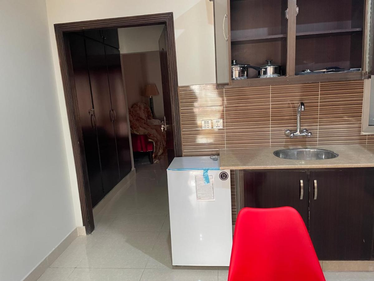 Appartement Marine Tower à Rawalpindi Extérieur photo