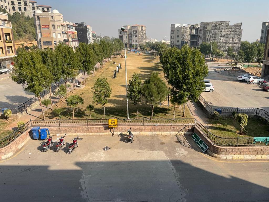 Appartement Marine Tower à Rawalpindi Extérieur photo