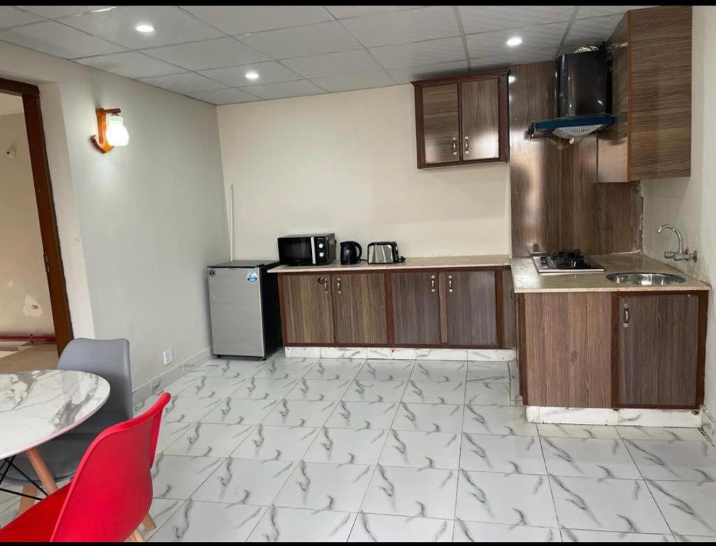 Appartement Marine Tower à Rawalpindi Extérieur photo